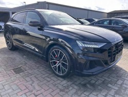 2023 Audi SQ8 4.0 TFSI quattro competition plus