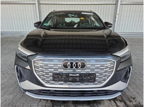 2023 Audi Q4 e-tron 40 e-tron basis