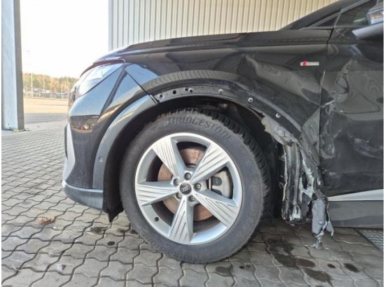 2023 Audi Q4 e-tron 40 e-tron basis