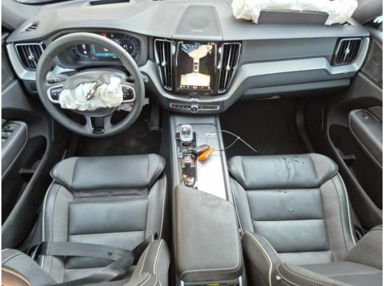 2025 Volvo XC60 Ultra Black Edition AWD