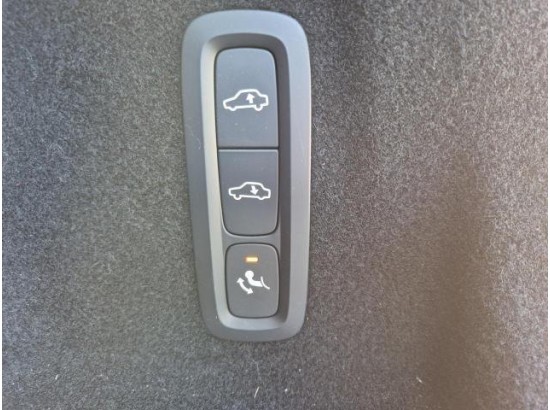 2025 Volvo XC60 Ultra Black Edition AWD