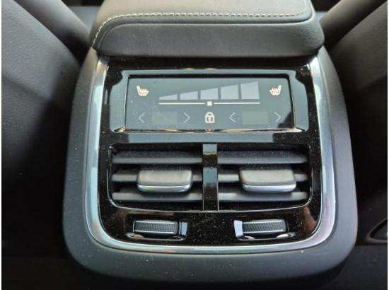 2025 Volvo XC60 Ultra Black Edition AWD