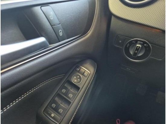 2017 Mercedes-Benz B -Klasse B200