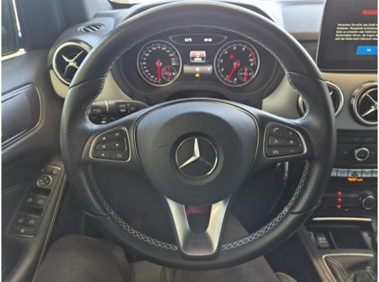 2017 Mercedes-Benz B -Klasse B200