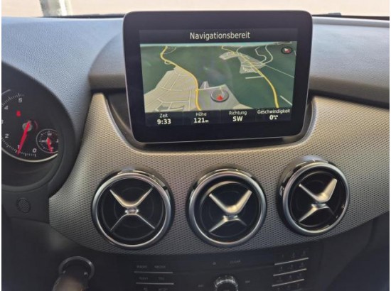 2017 Mercedes-Benz B -Klasse B200