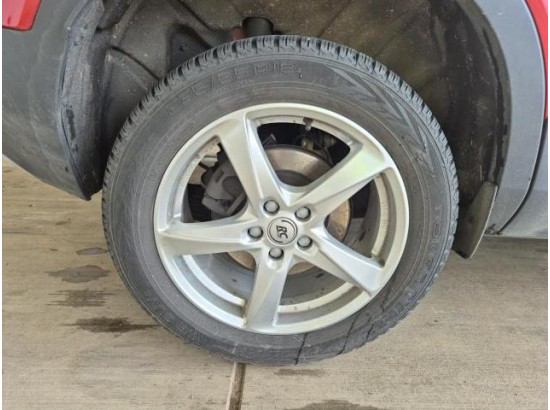 2019 Volvo XC40 Momentum Pro AWD