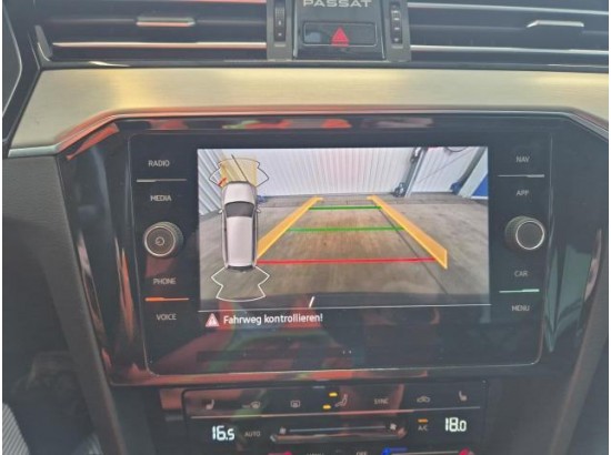 2024 Volkswagen Passat Variant Elegance