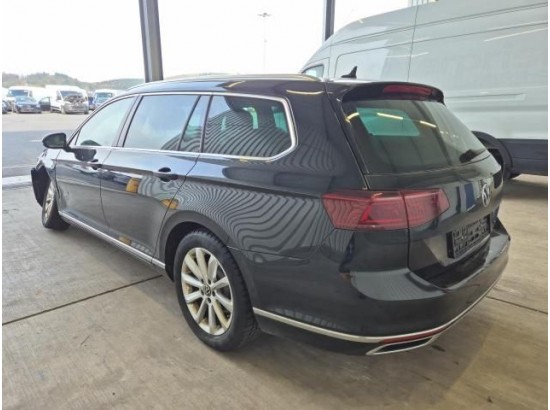 2024 Volkswagen Passat Variant Elegance