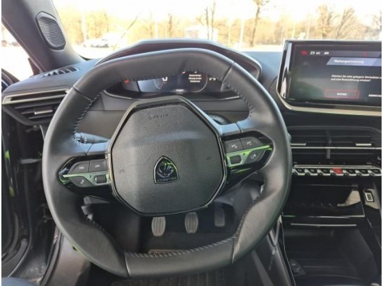 2024 Peugeot 2008 Allure