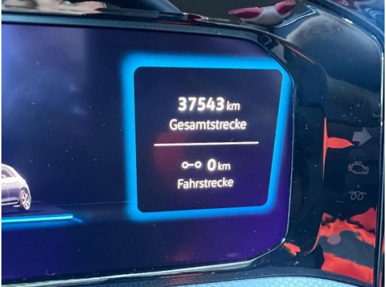 2025 Volkswagen Golf VIII Lim. 1.5 TSI 110 kW Goal