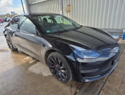 2022 Tesla Model 3 ab 01/17 Model 3 Performance
