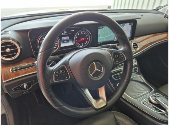 2017 Mercedes-Benz E Limousine E 400 4Matic
