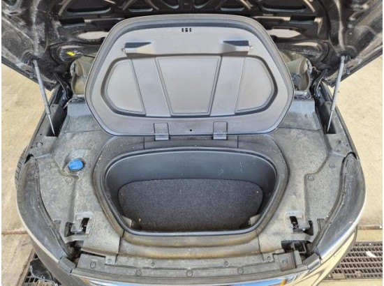 2023 Volvo XC40 Ultimate Recharge Pure Electric 2WD