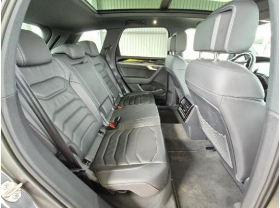 2025 Volkswagen Touareg 3.0 TDI 170 kW 4Motion R-Line