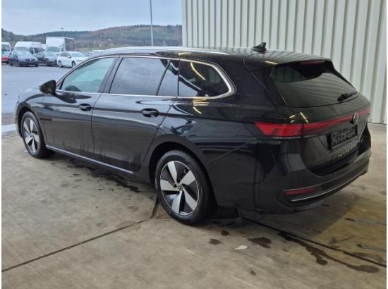 2024 Volkswagen Passat Variant 1.5 eTSI 110 kW Business