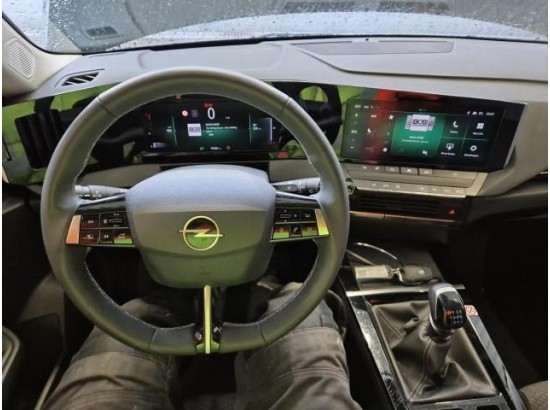 2024 Opel Astra L Sports Tourer Edition