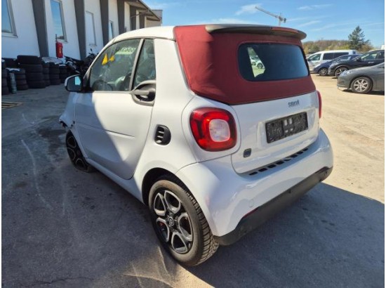 2021 Smart fortwo cabrio electric drive / EQ