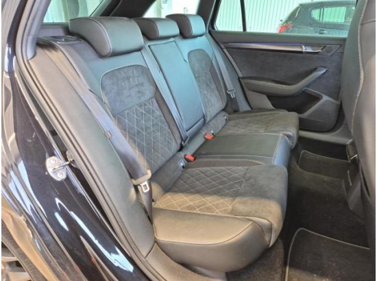 2022 Skoda Superb Combi SportLine