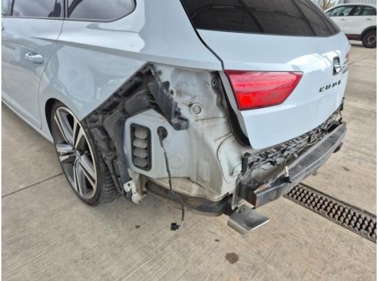 2016 Seat Leon ST Cupra 290