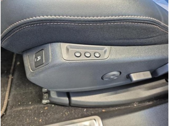 2020 Peugeot 3008 Hybrid4 300 GT