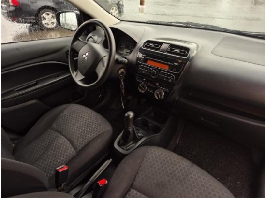 2016 Mitsubishi Space Star Diamant Edition