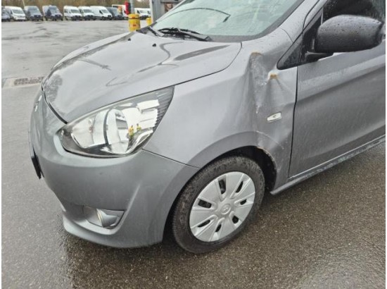 2016 Mitsubishi Space Star Diamant Edition