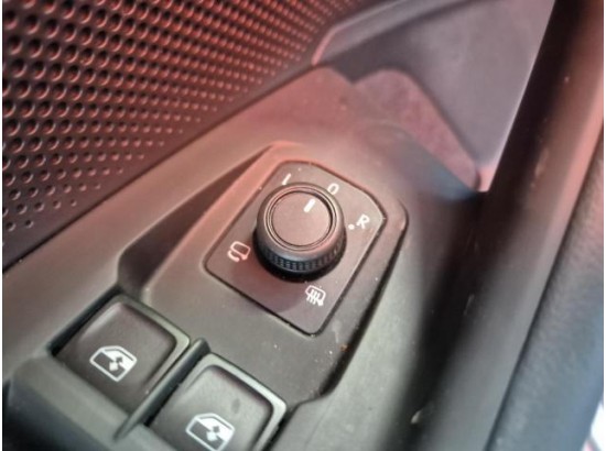 2025 Volkswagen Passat Variant 1.5 eTSI 110 kW Business