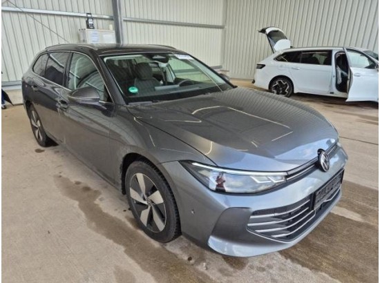 2025 Volkswagen Passat Variant 1.5 eTSI 110 kW Business