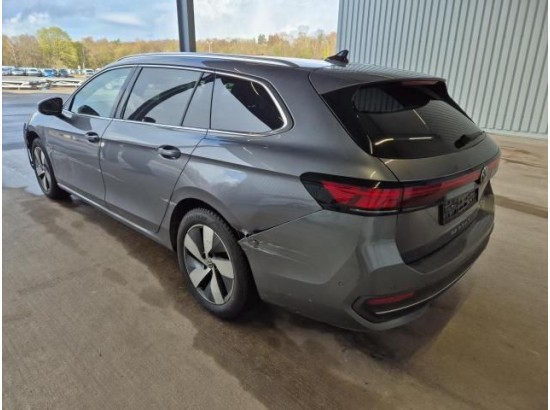 2025 Volkswagen Passat Variant 1.5 eTSI 110 kW Business