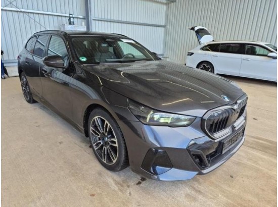 2025 BMW 5er Touring 520 d M Sport