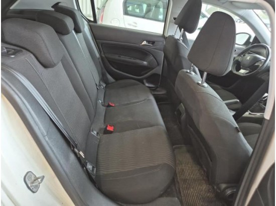 2015 Peugeot 308 Active