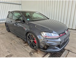 2016 Volkswagen Golf VII Lim. GTI Clubsport BMT