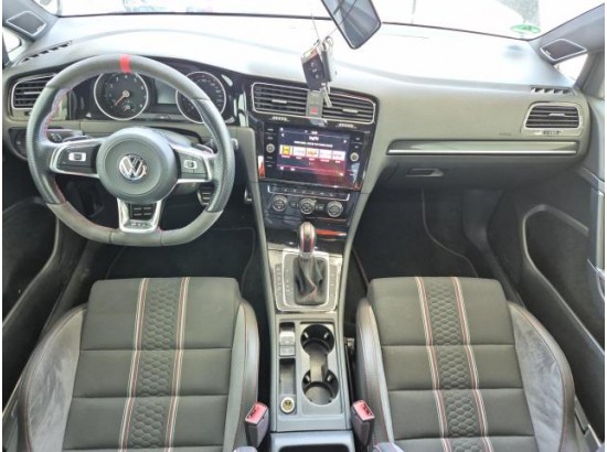2016 Volkswagen Golf VII Lim. GTI Clubsport BMT