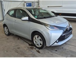 2015 Toyota AYGO x-play touch