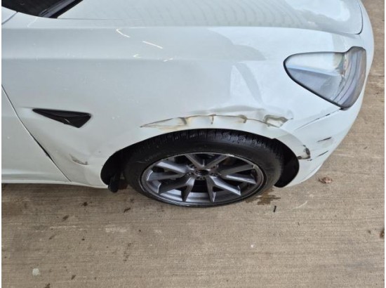 2022 Tesla Model 3 Basis RWD