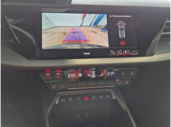 2025 Audi A3 Sportback TFSI e 150 kW S line