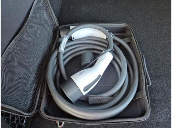 2023 MG Marvel R Luxury