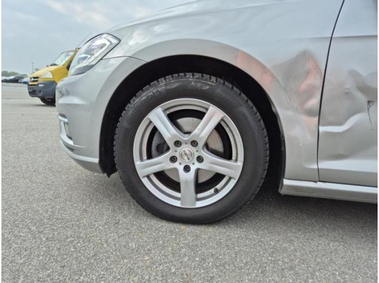 2017 Volkswagen Golf VII Lim. Highline BMT/Start-Stopp