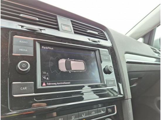 2017 Volkswagen Golf VII Lim. Highline BMT/Start-Stopp