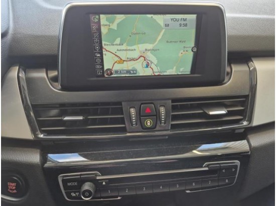 2017 BMW 2er Active Tourer 218 d Advantage