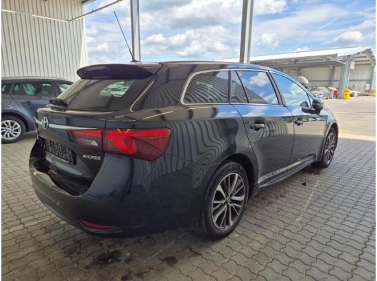 2015 Toyota Avensis Touring Sports Business Edition