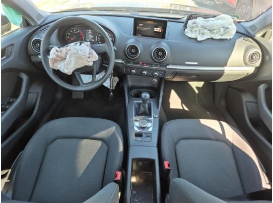 2020 Audi A3 Lim. 30 TFSI basis