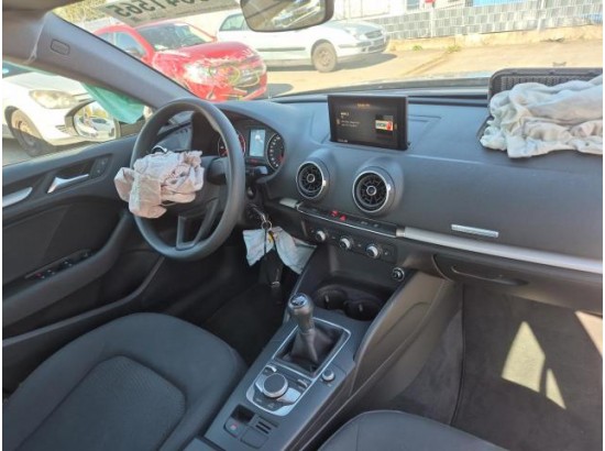 2020 Audi A3 Lim. 30 TFSI basis