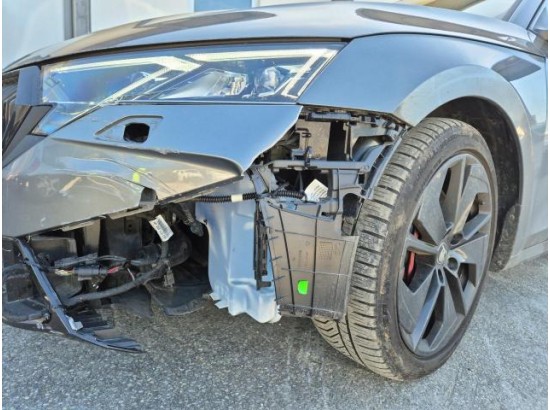 2025 Skoda Octavia Combi 2.0 TSI 195 kW RS