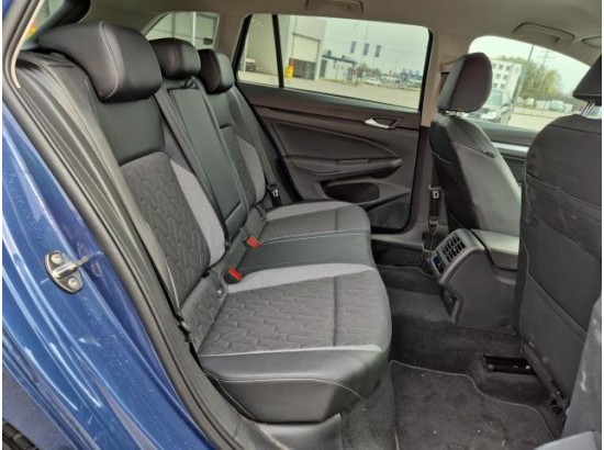 2025 Volkswagen Golf VIII Variant 1.5 eTSI 110 kW Goal