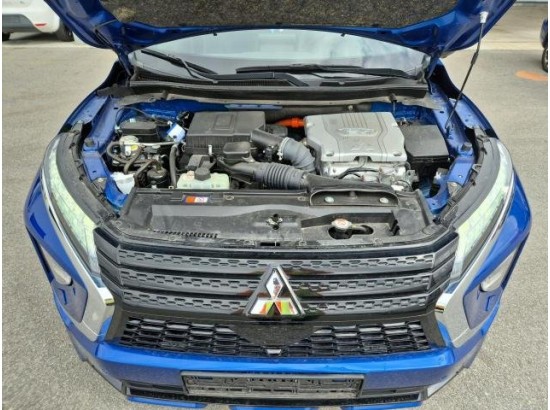 2024 Mitsubishi Eclipse Cross Plus Select Hybrid 4WD