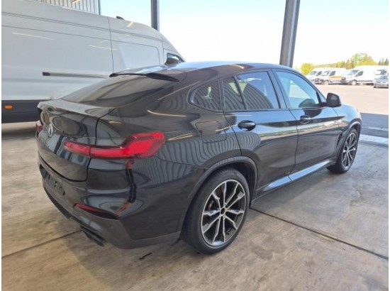 2019 BMW X4 M40i