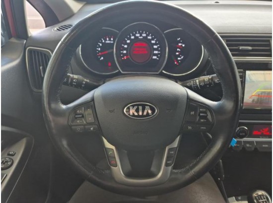 2016 Kia Rio UEFA Euro 2016