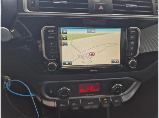 2016 Kia Rio UEFA Euro 2016