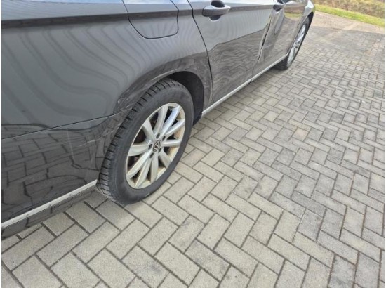 2024 Volkswagen Passat Variant Elegance